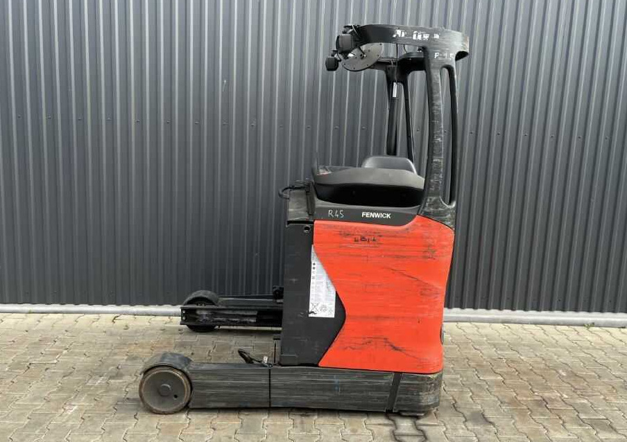 Linde R14-01 - Schubmaststapler: das Bild 2 Linde R14-01 - Schubmaststapler: das Bild 2