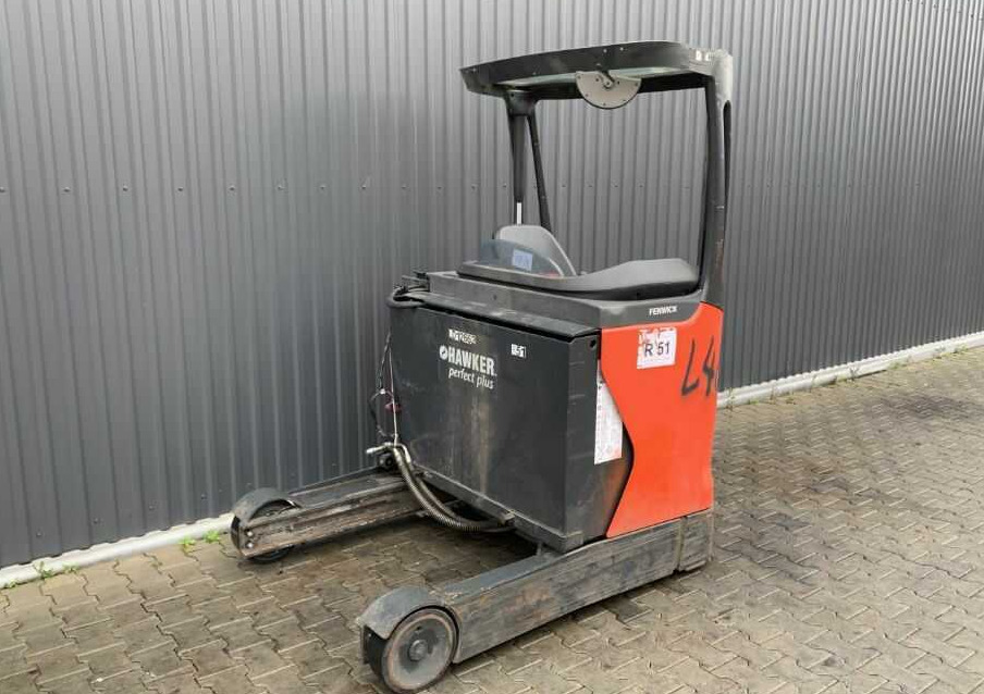 Linde R14-01 - Schubmaststapler: das Bild 1 Linde R14-01 - Schubmaststapler: das Bild 1