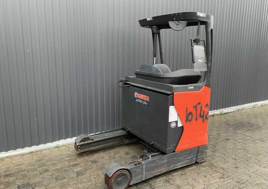 Linde R14-01 - Schubmaststapler: das Bild 1 Linde R14-01 - Schubmaststapler: das Bild 1