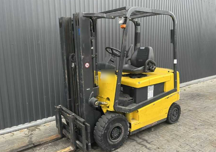 Nissan Q02L25CU - Elektrostapler: das Bild 1 Nissan Q02L25CU - Elektrostapler: das Bild 1