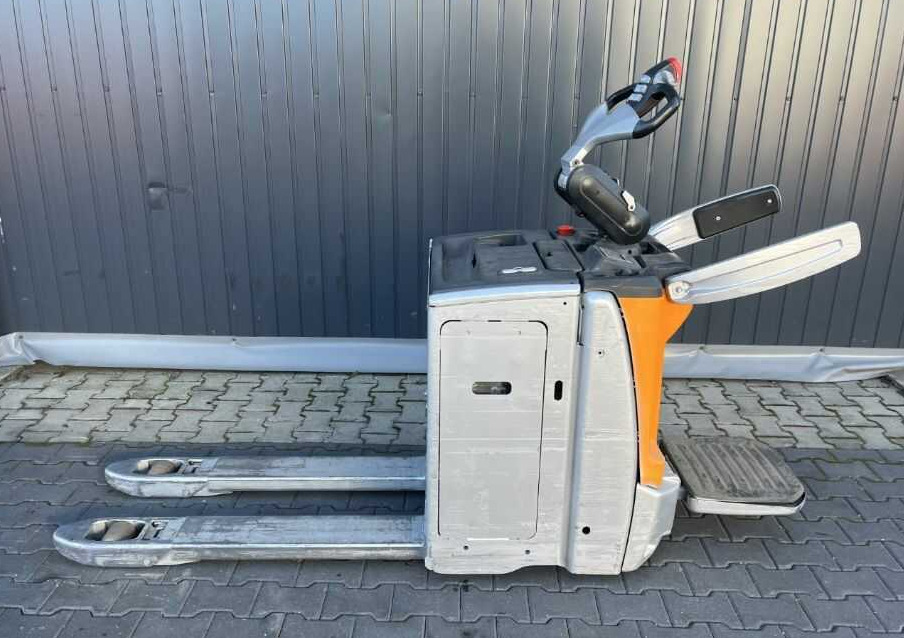 Still EXH-SF20 - Niederhubwagen: das Bild 2 Still EXH-SF20 - Niederhubwagen: das Bild 2
