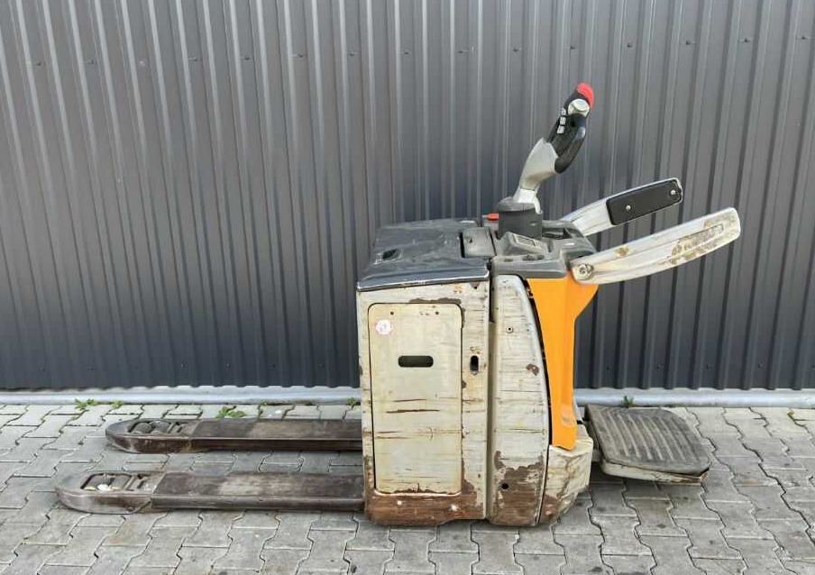 Still EXH-SF20 - Niederhubwagen: das Bild 2 Still EXH-SF20 - Niederhubwagen: das Bild 2