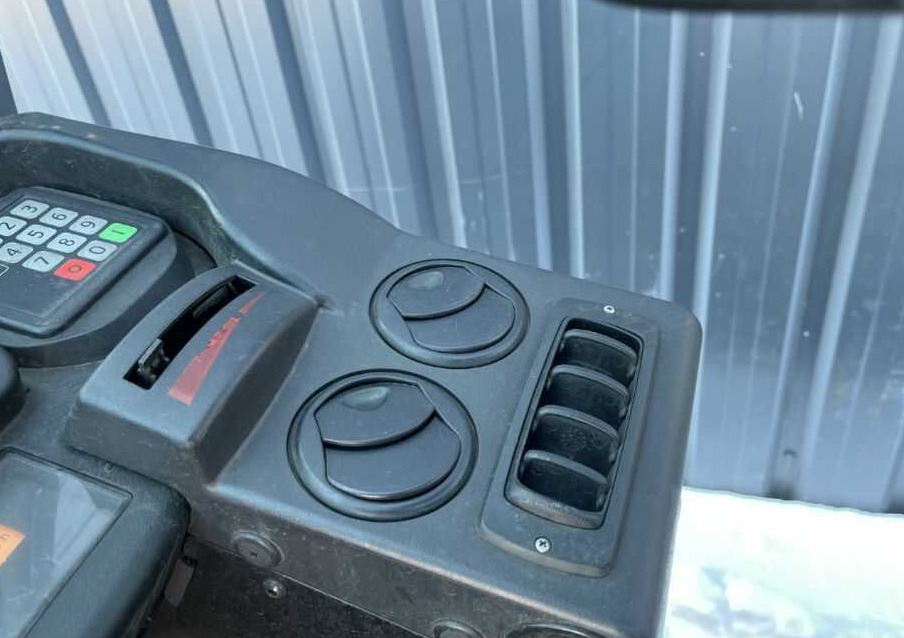 Toyota 8FGF18 - Treibgasstapler: das Bild 5 Toyota 8FGF18 - Treibgasstapler: das Bild 5