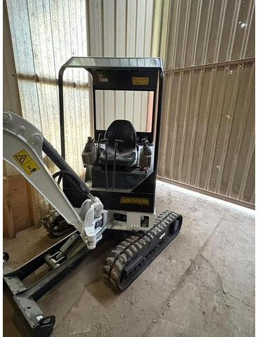 Bobcat E14 - Minibagger: das Bild 3 Bobcat E14 - Minibagger: das Bild 3