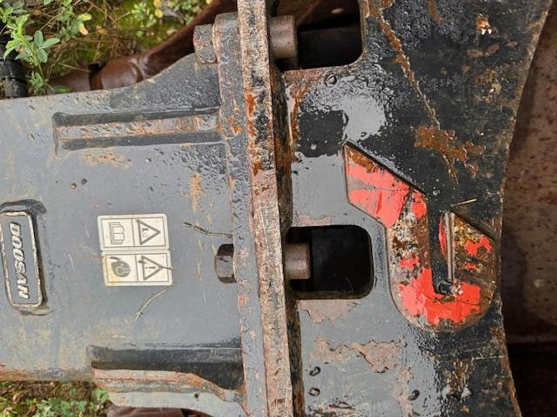 Doosan HB08 - Hydraulikhammer: das Bild 5 Doosan HB08 - Hydraulikhammer: das Bild 5