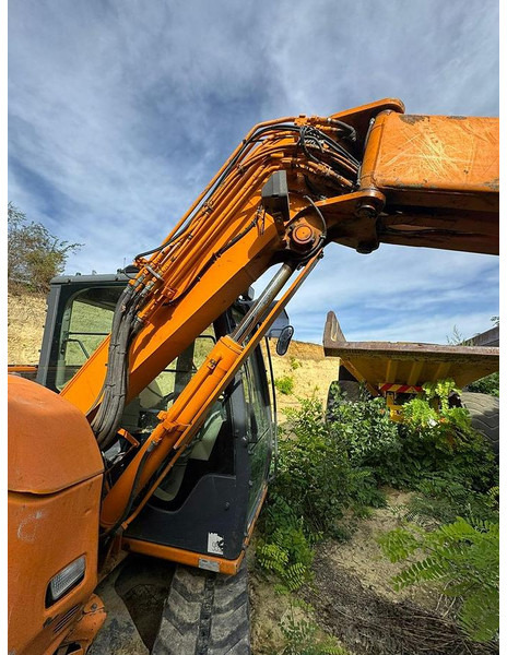 Kobelco SK75 - Minibagger: das Bild 4 Kobelco SK75 - Minibagger: das Bild 4
