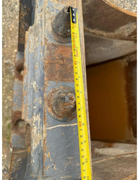 Schaufel Mecalac 12MXT: das Bild 6 Schaufel Mecalac 12MXT: das Bild 6