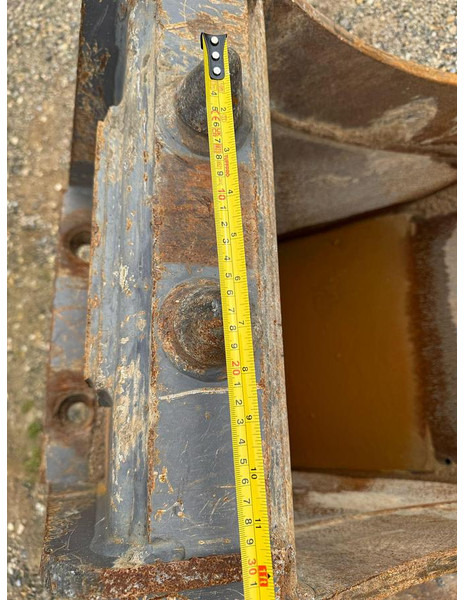 Schaufel Mecalac 12MXT: das Bild 7 Schaufel Mecalac 12MXT: das Bild 7