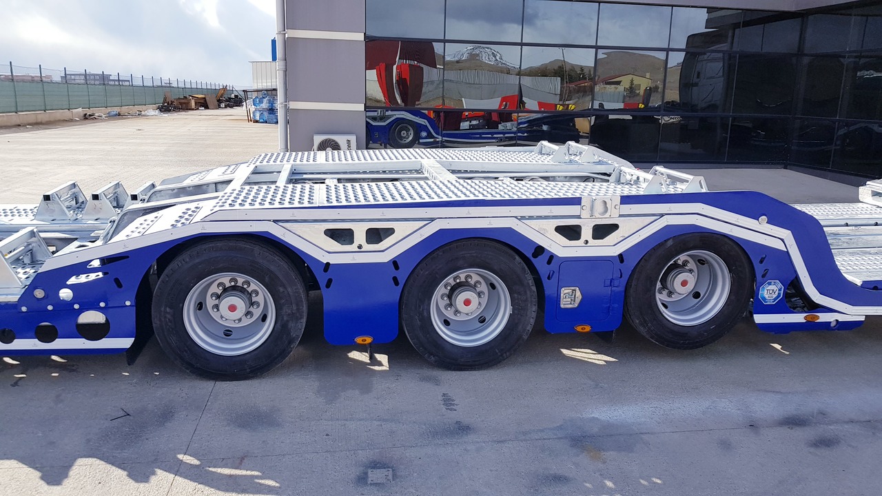 ALPHAMAX 3 AXLE TRUCK TRANSPORTER VEGA TRAILER - Autotransporter Auflieger: das Bild 5 ALPHAMAX 3 AXLE TRUCK TRANSPORTER VEGA TRAILER - Autotransporter Auflieger: das Bild 5