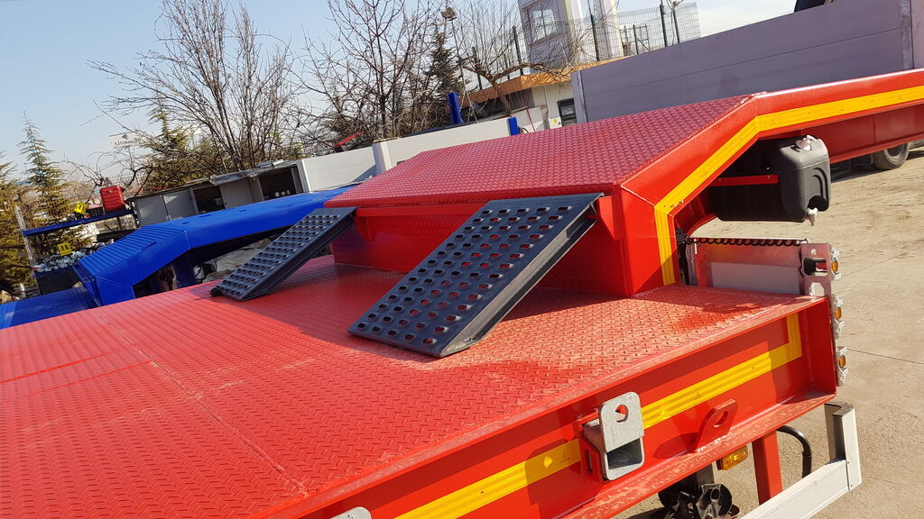 VEGA TRAILER 4 Axle Low-Bed (OZS-L4) - Tieflader Auflieger: das Bild 4 VEGA TRAILER 4 Axle Low-Bed (OZS-L4) - Tieflader Auflieger: das Bild 4