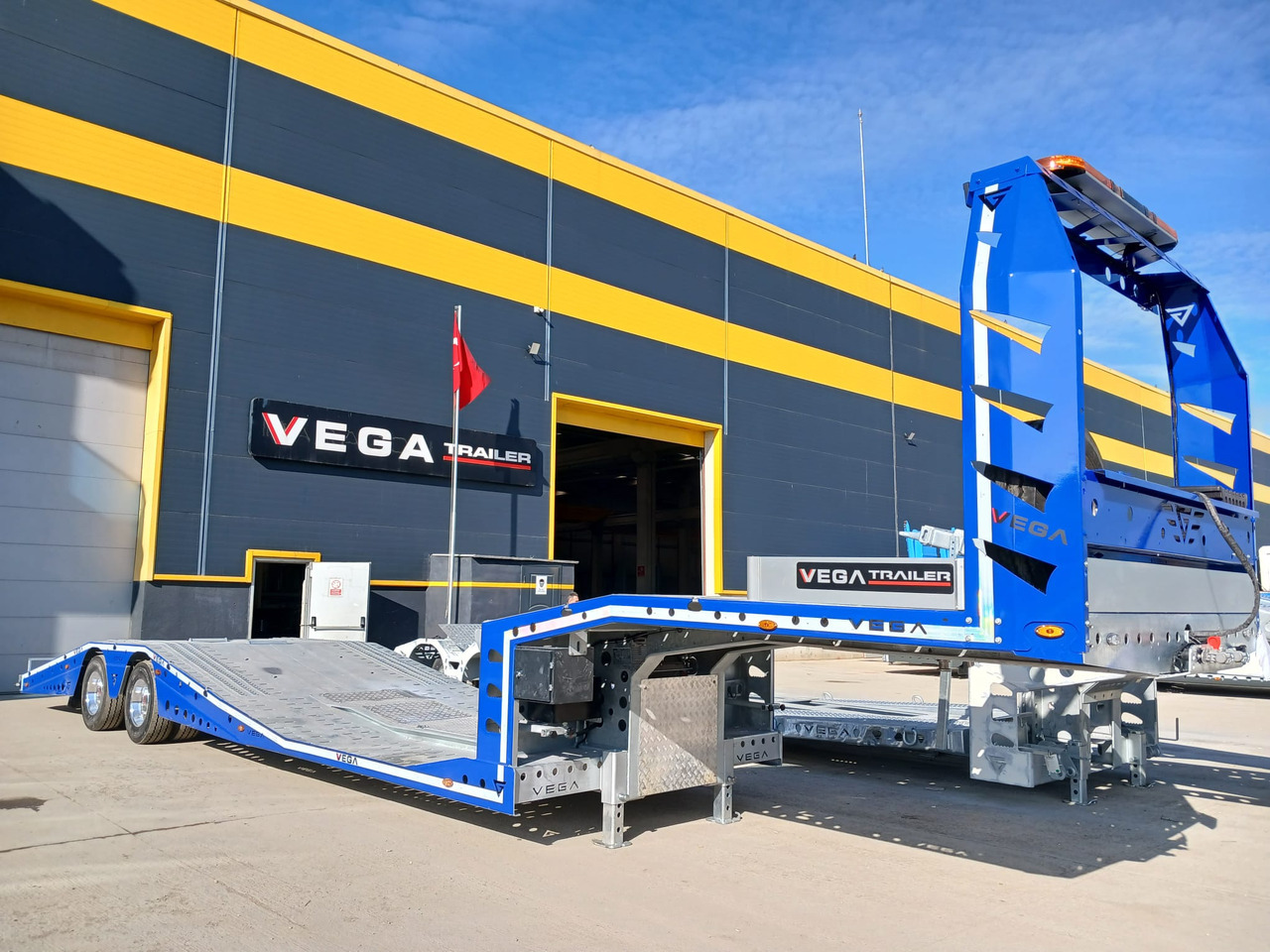 VEGA TRAILER ARLA TRUCK CARRIER - Autotransporter Auflieger: das Bild 1 VEGA TRAILER ARLA TRUCK CARRIER - Autotransporter Auflieger: das Bild 1