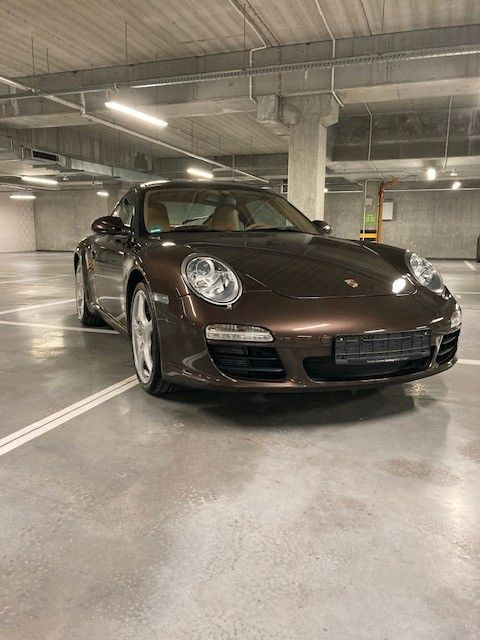 Porsche 997 - PKW: das Bild 3 Porsche 997 - PKW: das Bild 3