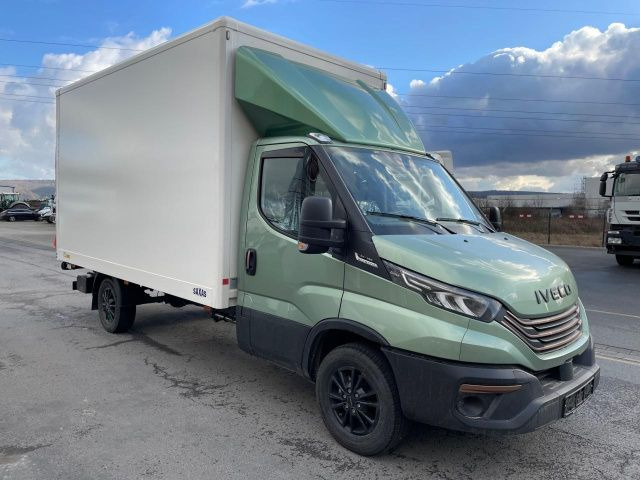 Iveco Daily 35S16HA8 Ladebordwand - Koffer Transporter: das Bild 2 Iveco Daily 35S16HA8 Ladebordwand - Koffer Transporter: das Bild 2