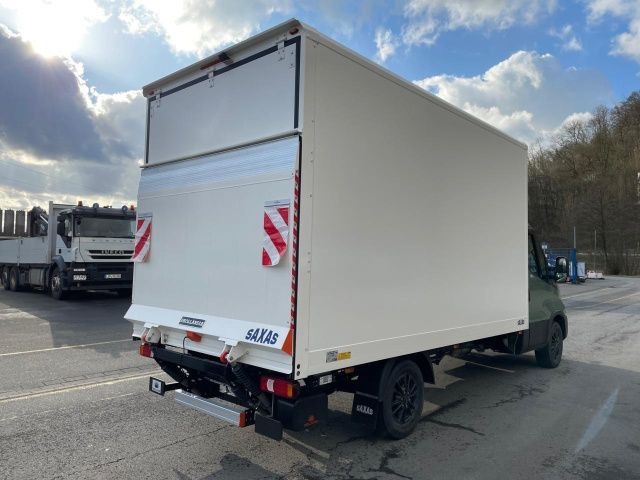 Iveco Daily 35S16HA8 Ladebordwand - Koffer Transporter: das Bild 3 Iveco Daily 35S16HA8 Ladebordwand - Koffer Transporter: das Bild 3