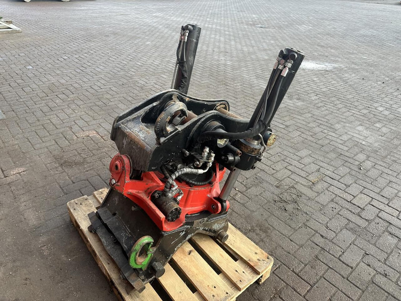 Draaikantelstuk Rototilt R6 - Nieuw - Tiltrotator für Baumaschine: das Bild 3 Draaikantelstuk Rototilt R6 - Nieuw - Tiltrotator für Baumaschine: das Bild 3