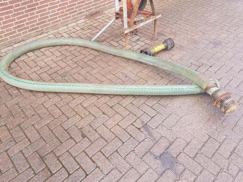 Landini waterpomp - Gebruikt - Wasserpumpe: das Bild 5 Landini waterpomp - Gebruikt - Wasserpumpe: das Bild 5