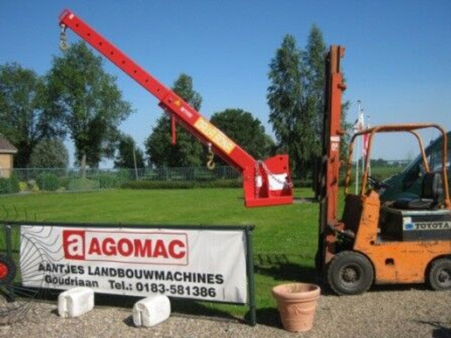 Telescopische hijsjip - Minikran: das Bild 1 Telescopische hijsjip - Minikran: das Bild 1