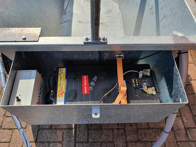 NEU: Fütterungstechnik Zonnedrinkbak 900 L grootvee: das Bild 6