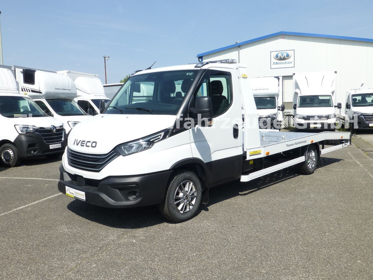 Iveco Daily 35S18 Autotransporter Aut. Luftfed. NAVI - Abschleppwagen: das Bild 1 Iveco Daily 35S18 Autotransporter Aut. Luftfed. NAVI - Abschleppwagen: das Bild 1
