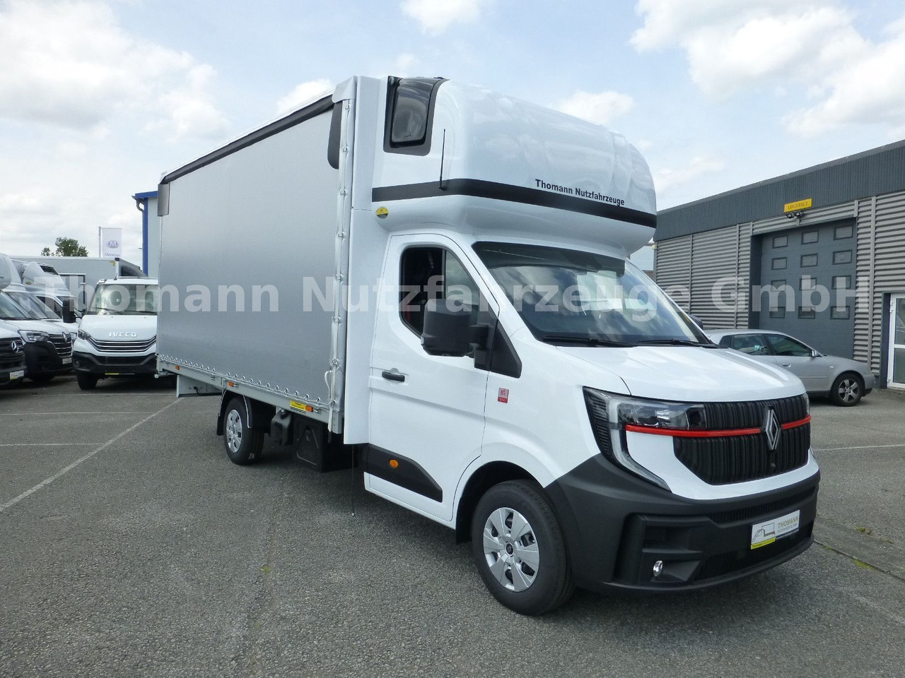 Renault NEW Master Pritsche Plane Schlafkabine - Planen Transporter: das Bild 1 Renault NEW Master Pritsche Plane Schlafkabine - Planen Transporter: das Bild 1