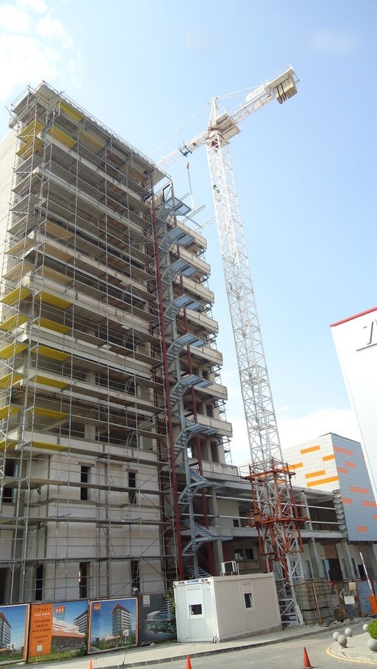 Peiner SK100 - Turmkran: das Bild 2 Peiner SK100 - Turmkran: das Bild 2