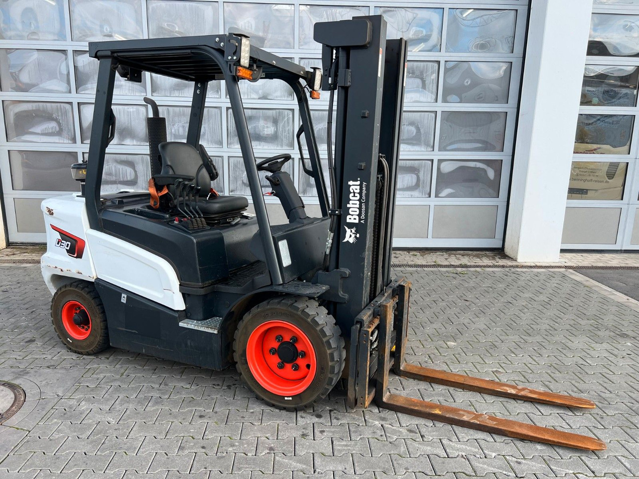 Bobcat D30NXS / nur 482h! / 12.2023 / SS - Elektrostapler: das Bild 2 Bobcat D30NXS / nur 482h! / 12.2023 / SS - Elektrostapler: das Bild 2