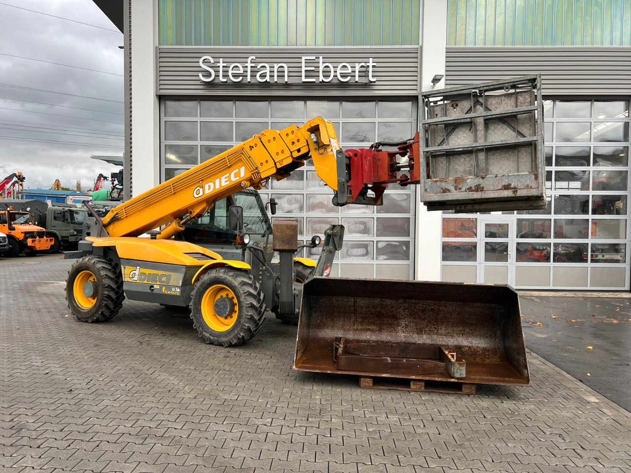 Dieci Icarus 40.16 ET 166 / 4.238 h / 2003 - Teleskoplader: das Bild 1 Dieci Icarus 40.16 ET 166 / 4.238 h / 2003 - Teleskoplader: das Bild 1