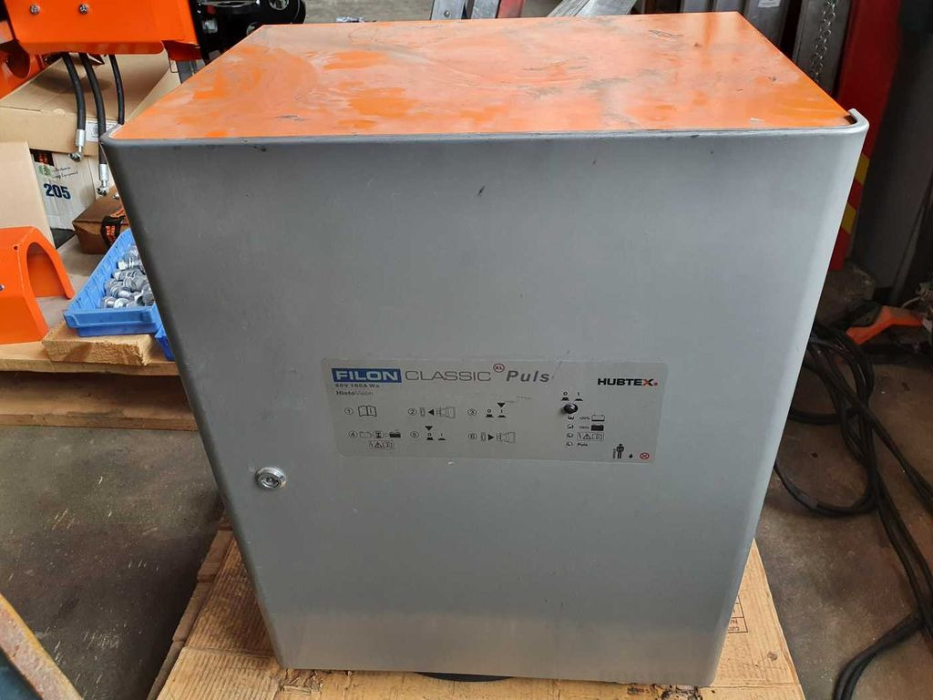 Seitenstapler Hubtex MQ 30 H Hybrid / 748h! / Diesel + Elektro: das Bild 14