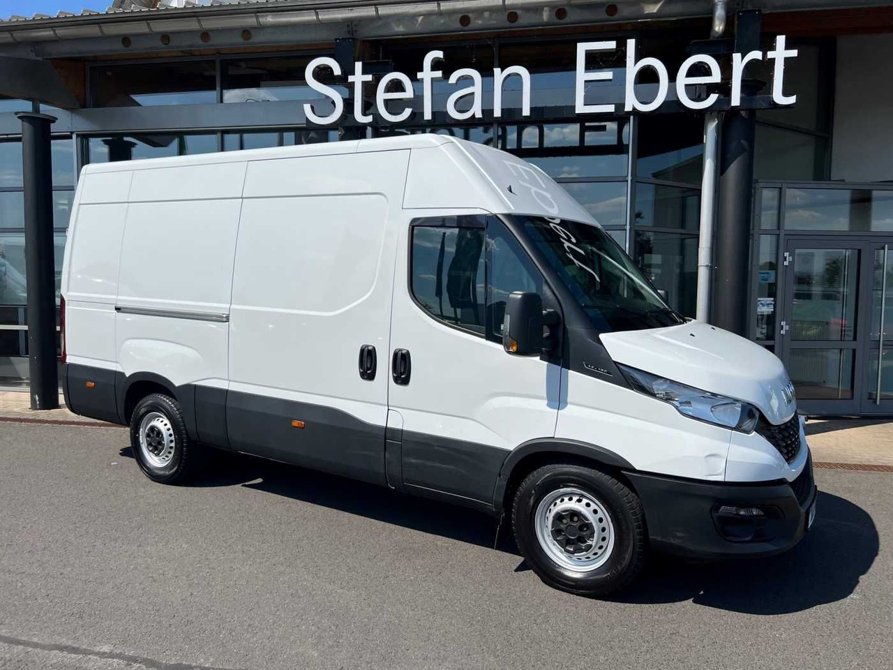 Iveco Daily 35 S 16 V *Klima*3.520mm* - Kastenwagen: das Bild 1 Iveco Daily 35 S 16 V *Klima*3.520mm* - Kastenwagen: das Bild 1