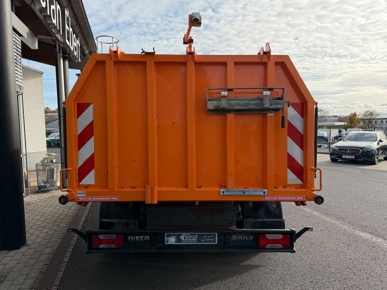 Iveco Daily 65C17 Müllwagen *Zoeller Micro HG* - Müllwagen: das Bild 5 Iveco Daily 65C17 Müllwagen *Zoeller Micro HG* - Müllwagen: das Bild 5