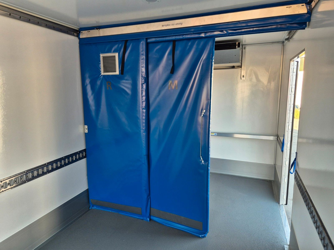 Kühlkoffer LKW Iveco Eurocargo ML160E28/P Carrier Supra 1250 LBW Tür: das Bild 18