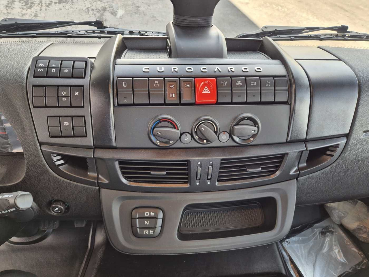 Kipper Iveco Eurocargo ML160E32/P Meiller AK 10. T Funk AHK: das Bild 14