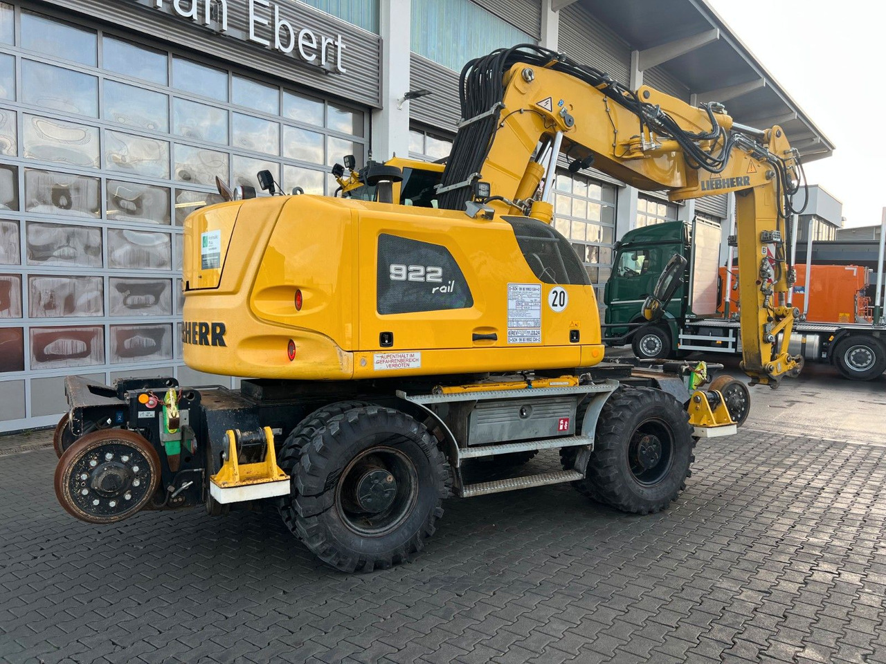Liebherr A922 Rail Litronic / 8.277h / Bahnzulassung 2030 - Mobilbagger: das Bild 4 Liebherr A922 Rail Litronic / 8.277h / Bahnzulassung 2030 - Mobilbagger: das Bild 4