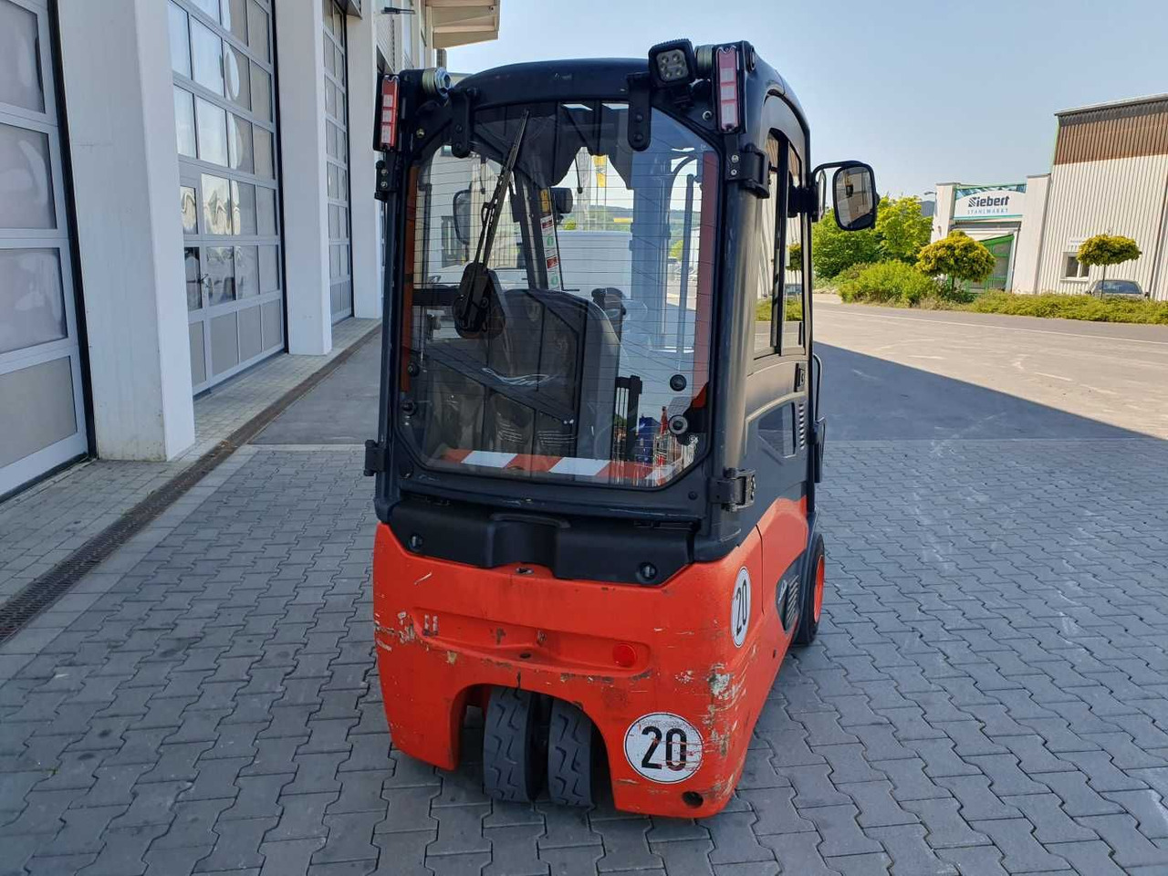 Linde E14 - 01 / Triplex: 4.10m! / SS / nur 2.899h! - Elektrostapler: das Bild 4 Linde E14 - 01 / Triplex: 4.10m! / SS / nur 2.899h! - Elektrostapler: das Bild 4