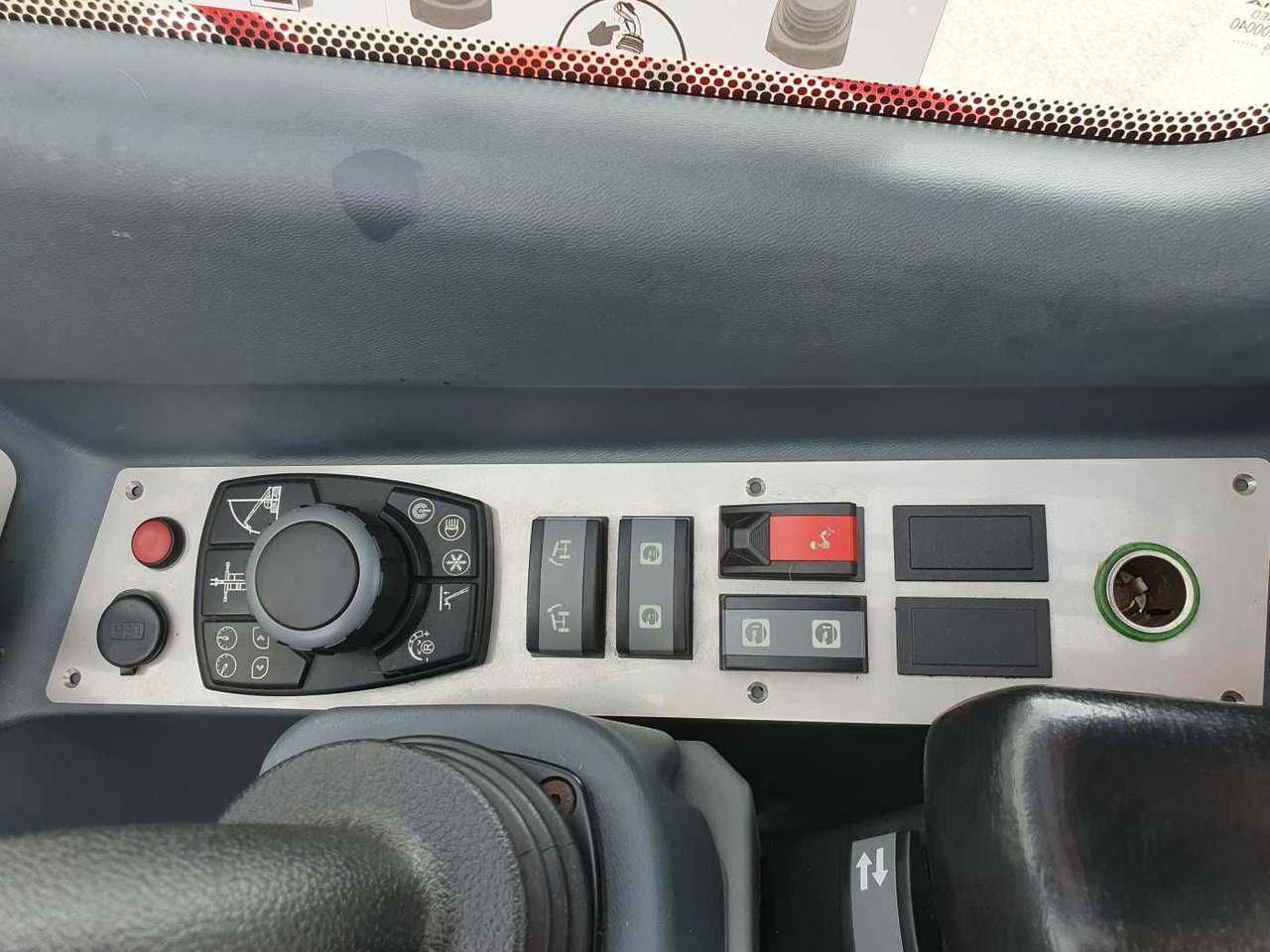 Teleskoplader Magni RTH 5.35 SH / Fällkran / nur 2.034h: das Bild 12