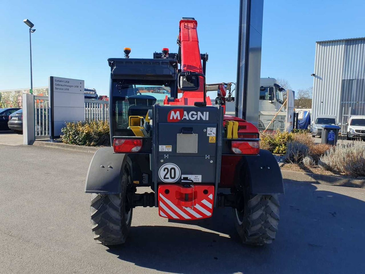 Magni TH 3.6-D5/D / 3to - 5,8m / 75PS - Teleskoplader: das Bild 5 Magni TH 3.6-D5/D / 3to - 5,8m / 75PS - Teleskoplader: das Bild 5