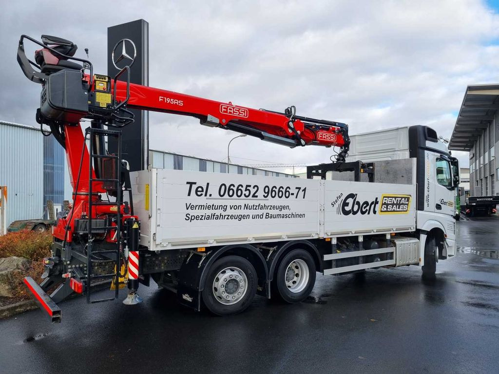 Mercedes-Benz Actros 2745 L 6x2 Baustoffpritsche+Kran Retarder  - Leasing Mercedes-Benz Actros 2745 L 6x2 Baustoffpritsche+Kran Retarder: das Bild 8