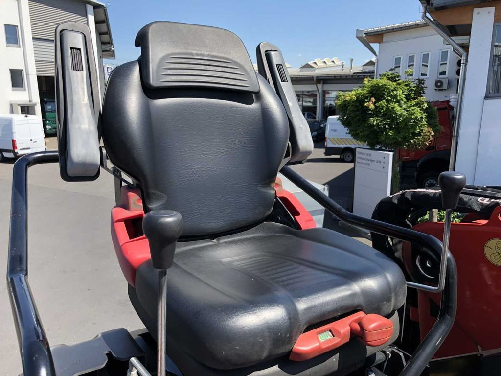 Mercedes-Benz Actros 2745 L 6x2 Baustoffpritsche+Kran Retarder  - Leasing Mercedes-Benz Actros 2745 L 6x2 Baustoffpritsche+Kran Retarder: das Bild 10