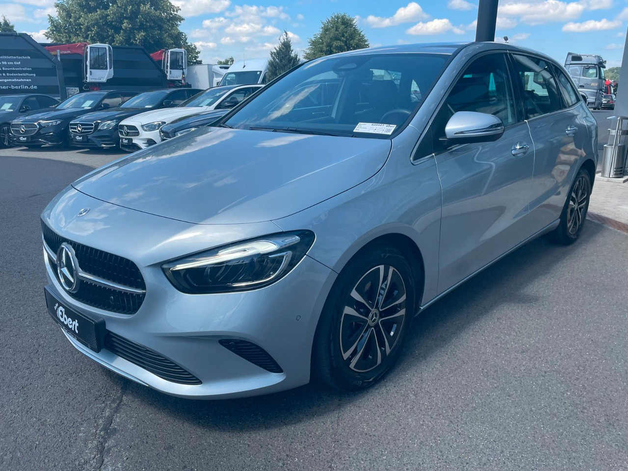 Mercedes-Benz B 200 Progressive R-Kamera+Carplay+Ambiente+Keyl - Kombi: das Bild 2 Mercedes-Benz B 200 Progressive R-Kamera+Carplay+Ambiente+Keyl - Kombi: das Bild 2