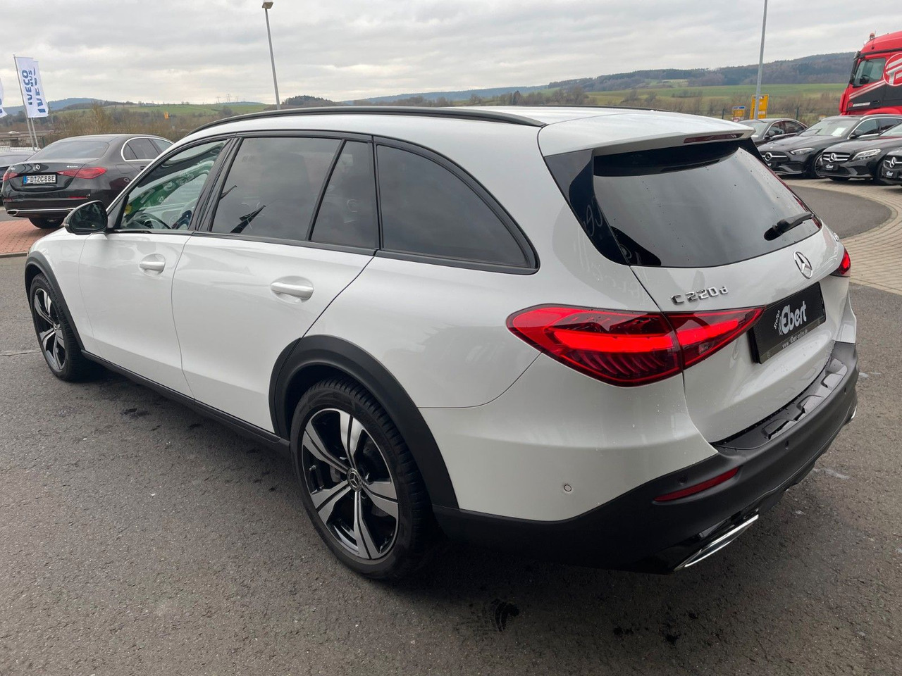 Mercedes-Benz C 220 d 4M All-Terrain NIGHT+DIGITAL+360°+Ambien - Kombi: das Bild 3 Mercedes-Benz C 220 d 4M All-Terrain NIGHT+DIGITAL+360°+Ambien - Kombi: das Bild 3