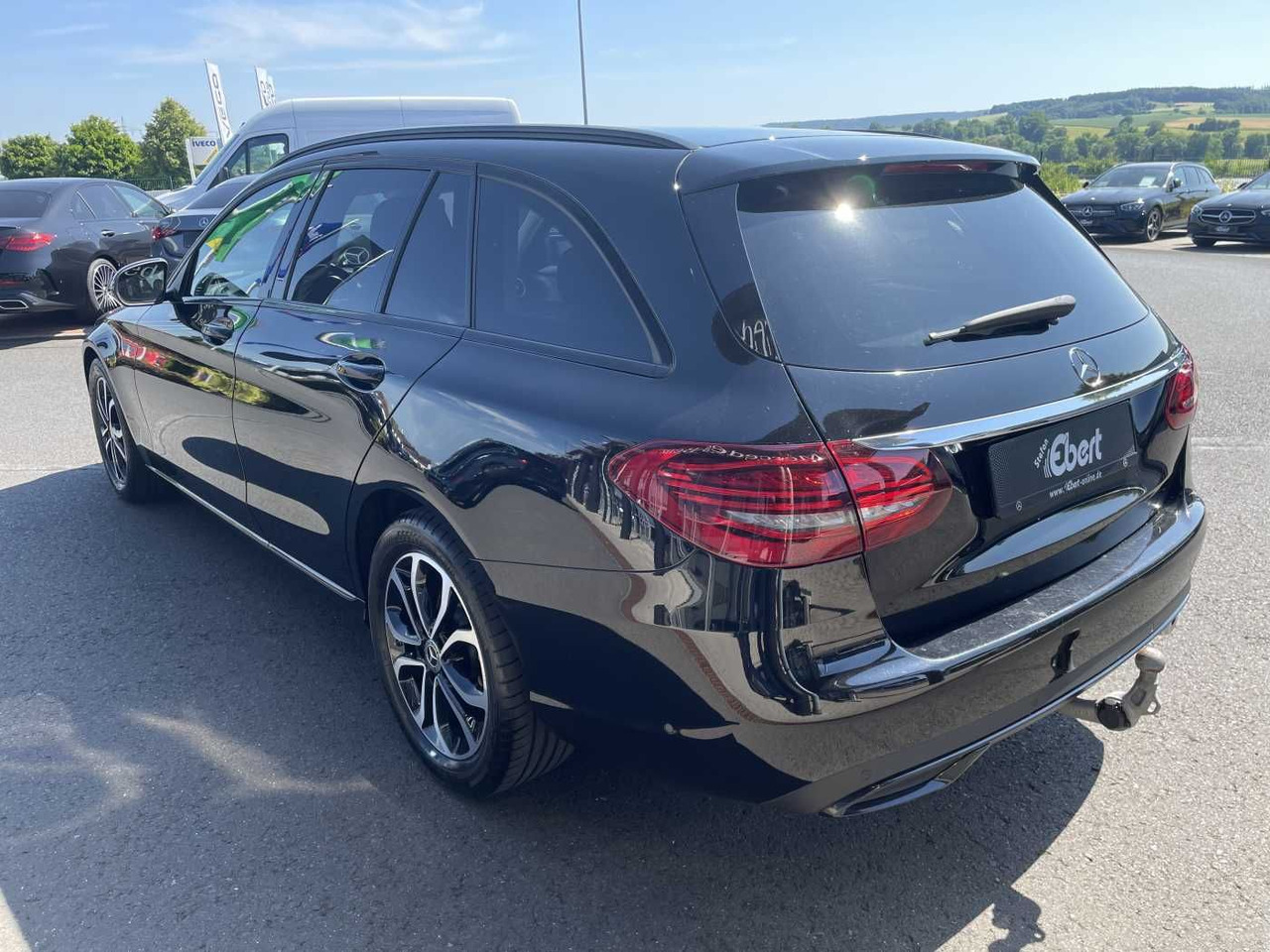 Mercedes-Benz C 220 d T 9G Avantgarde R-Kamera+AHK +Burmester+ - PKW: das Bild 3 Mercedes-Benz C 220 d T 9G Avantgarde R-Kamera+AHK +Burmester+ - PKW: das Bild 3