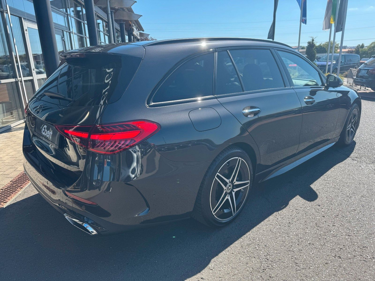 Mercedes-Benz C 220d T AMG+Pano+Distr+Memory+RFK+uvm. - Kombi: das Bild 4 Mercedes-Benz C 220d T AMG+Pano+Distr+Memory+RFK+uvm. - Kombi: das Bild 4