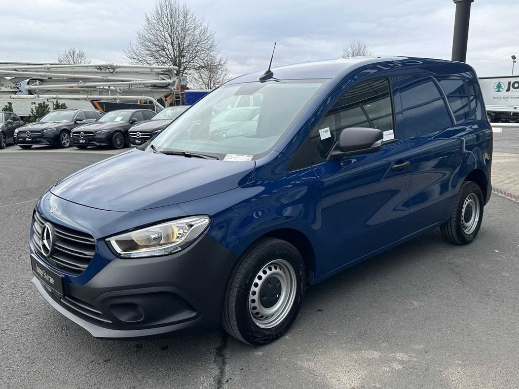 Mercedes-Benz Citan 108 CDI Klima Mercedes-Benz Citan 108 CDI Klima - Kleintransporter: das Bild 3 Mercedes-Benz Citan 108 CDI Klima Mercedes-Benz Citan 108 CDI Klima - Kleintransporter: das Bild 3