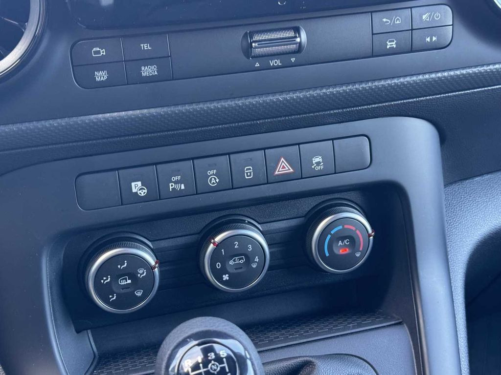 Mercedes-Benz Citan 110 CDI Klima MBUX Kamera 3 Sitze Mercedes-Benz Citan 110 CDI Klima MBUX Kamera 3 Sitze - Leasing Mercedes-Benz Citan 110 CDI Klima MBUX Kamera 3 Sitze Mercedes-Benz Citan 110 CDI Klima MBUX Kamera 3 Sitze: das Bild 13