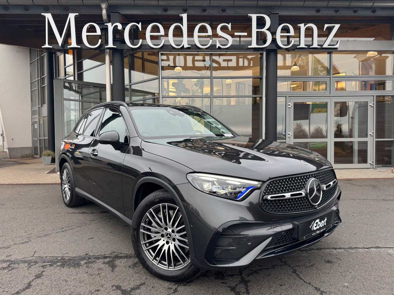 Mercedes-Benz GLC 220d 4M AMG+AHK+Burm+STH+360+Night - SUV/ Geländewagen: das Bild 1 Mercedes-Benz GLC 220d 4M AMG+AHK+Burm+STH+360+Night - SUV/ Geländewagen: das Bild 1