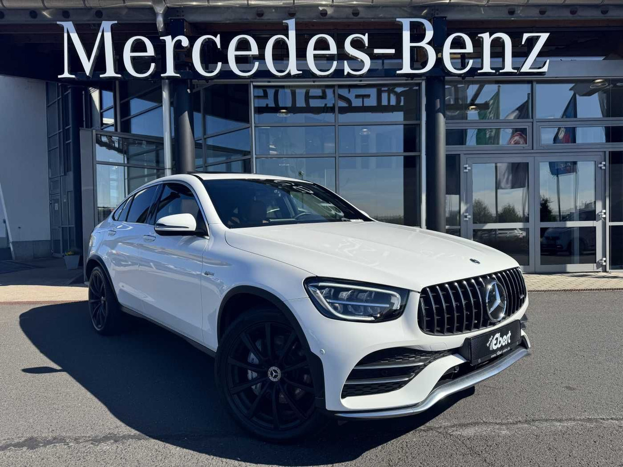 Mercedes-Benz GLC 43 AMG Coupe AirM+Memory+RFK+ SPUR+TOTW+ESD - PKW: das Bild 1 Mercedes-Benz GLC 43 AMG Coupe AirM+Memory+RFK+ SPUR+TOTW+ESD - PKW: das Bild 1
