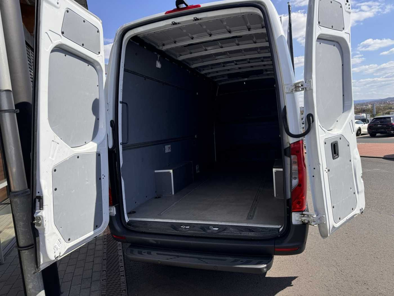 Kastenwagen Mercedes-Benz Sprinter 315 CDI 4325 Klima 360 Schwing MBUX SHZ: das Bild 7