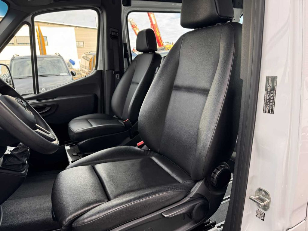 Krankenwagen Mercedes-Benz Sprinter 316 CDI Rollstuhl-/Behinderten-Lift AMF: das Bild 11