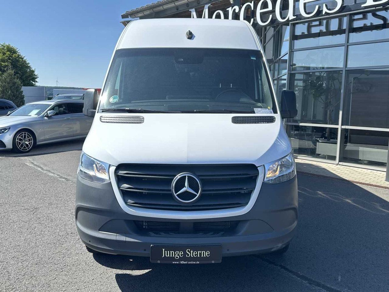 Mercedes-Benz Sprinter 317 CDI 4325 9G Klima Kamera Schwing - Kastenwagen: das Bild 2 Mercedes-Benz Sprinter 317 CDI 4325 9G Klima Kamera Schwing - Kastenwagen: das Bild 2