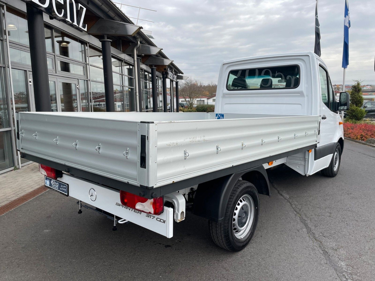 Mercedes-Benz Sprinter 317 CDI 9G 3665 Klima - Pritsche Transporter: das Bild 5 Mercedes-Benz Sprinter 317 CDI 9G 3665 Klima - Pritsche Transporter: das Bild 5